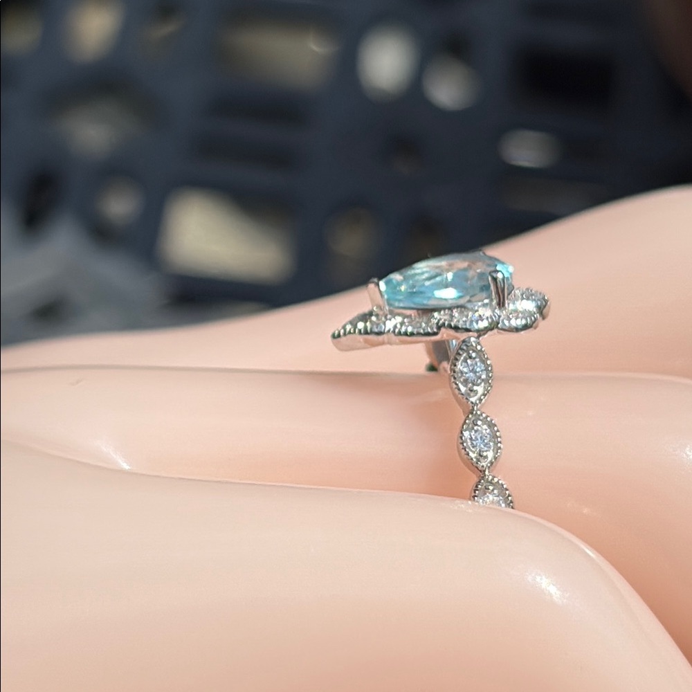 Pear Cut 1.25 tcw Genuine Aquamarine & Diamond Ring Sterling Silver Size 7 - Picture 4 of 13